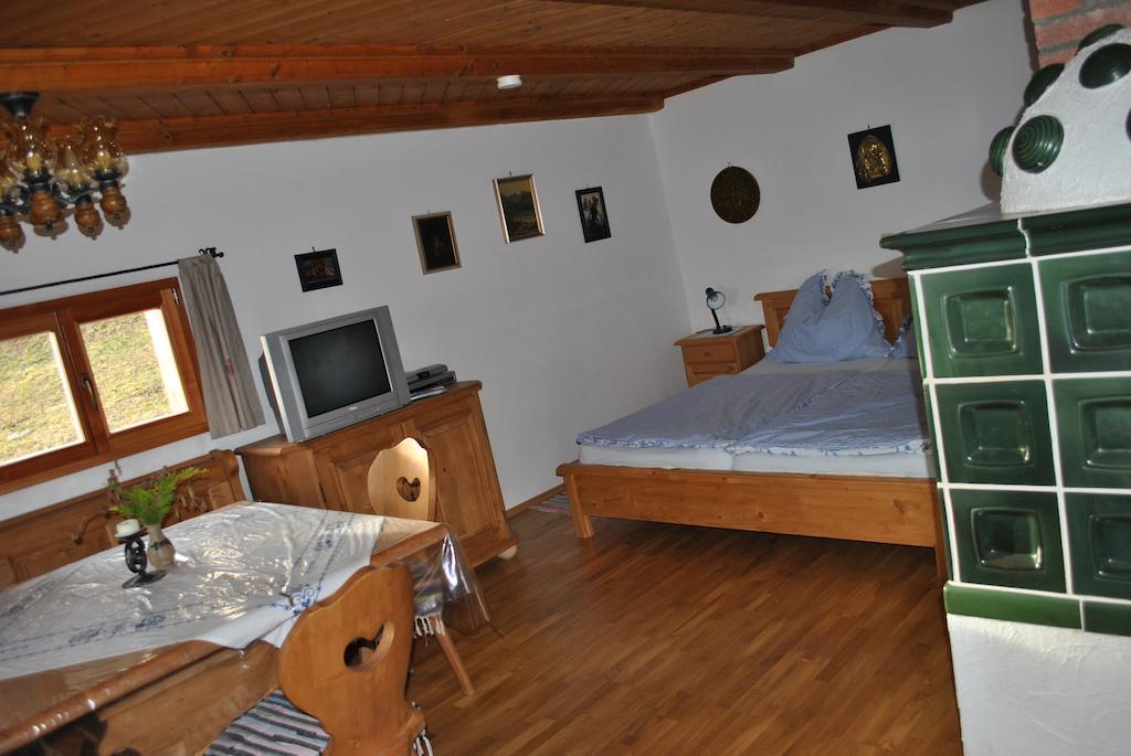 Schlintl-Hof Villa Liebenfels Ruang foto